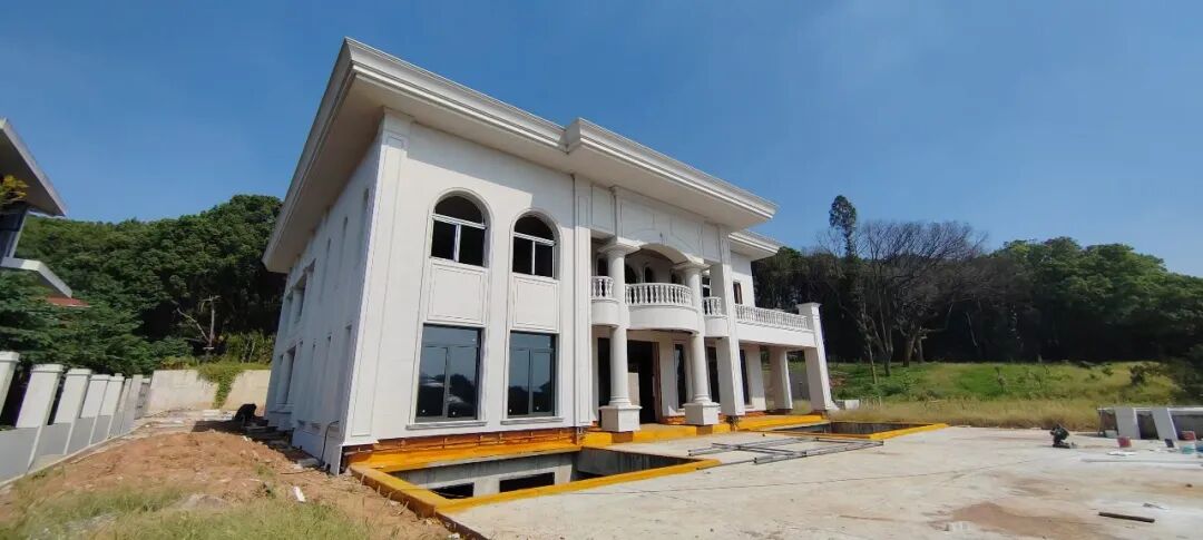 25793575.jpg 640.jpg