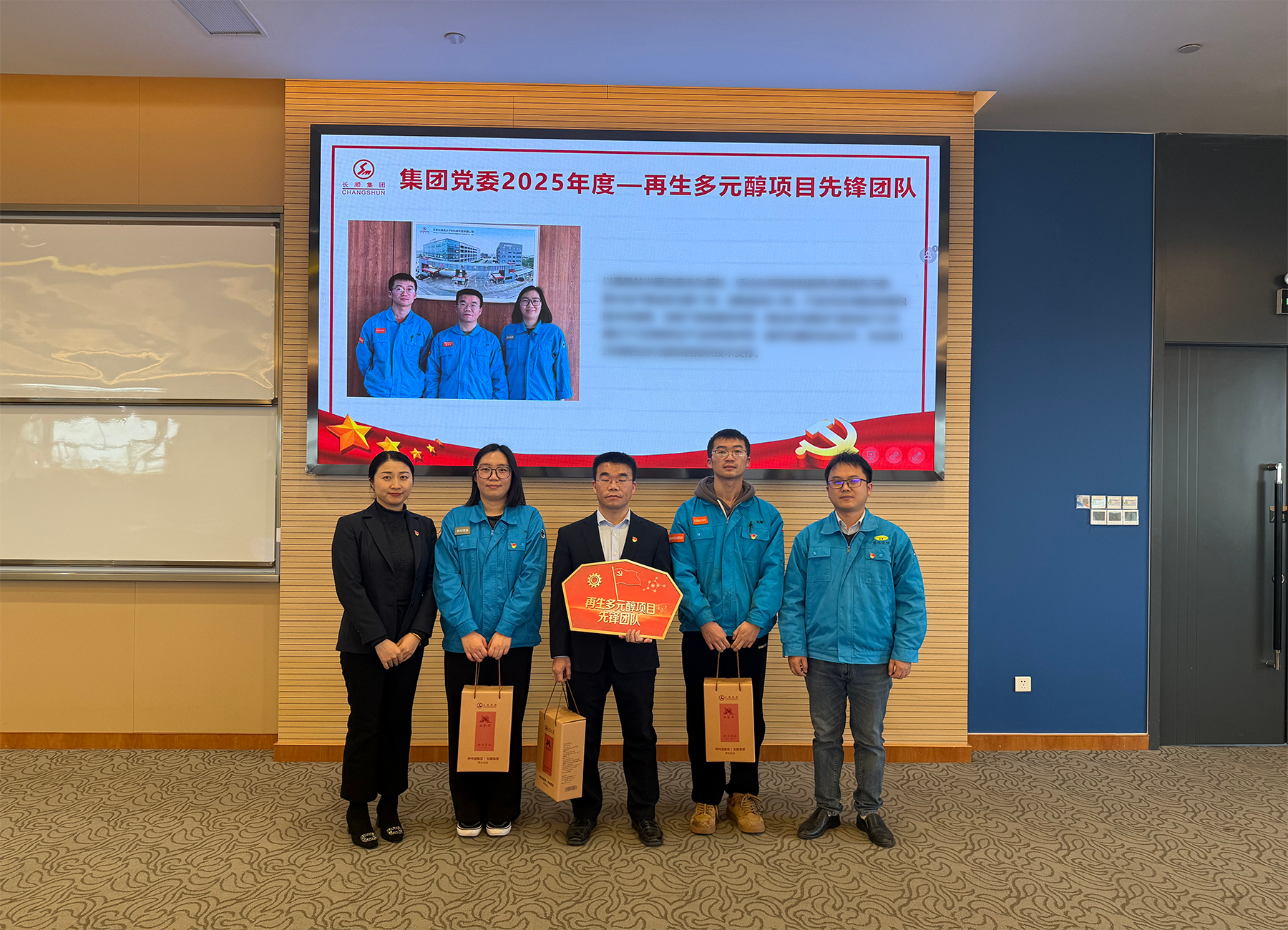 25414942.png mmexport1770889924182.png